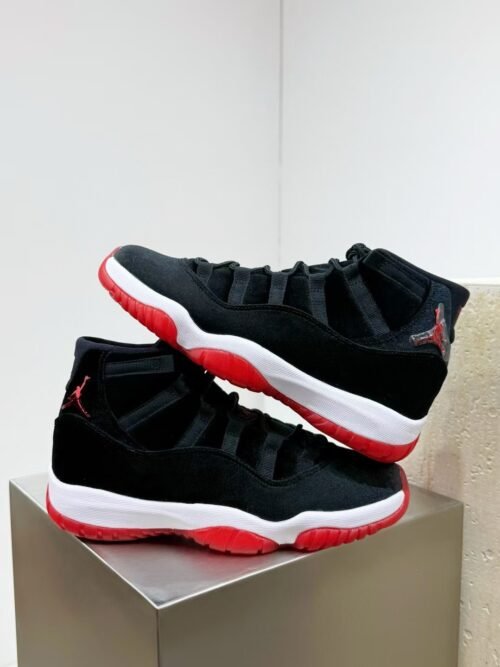 Air Jordan 11 Bred Velvet