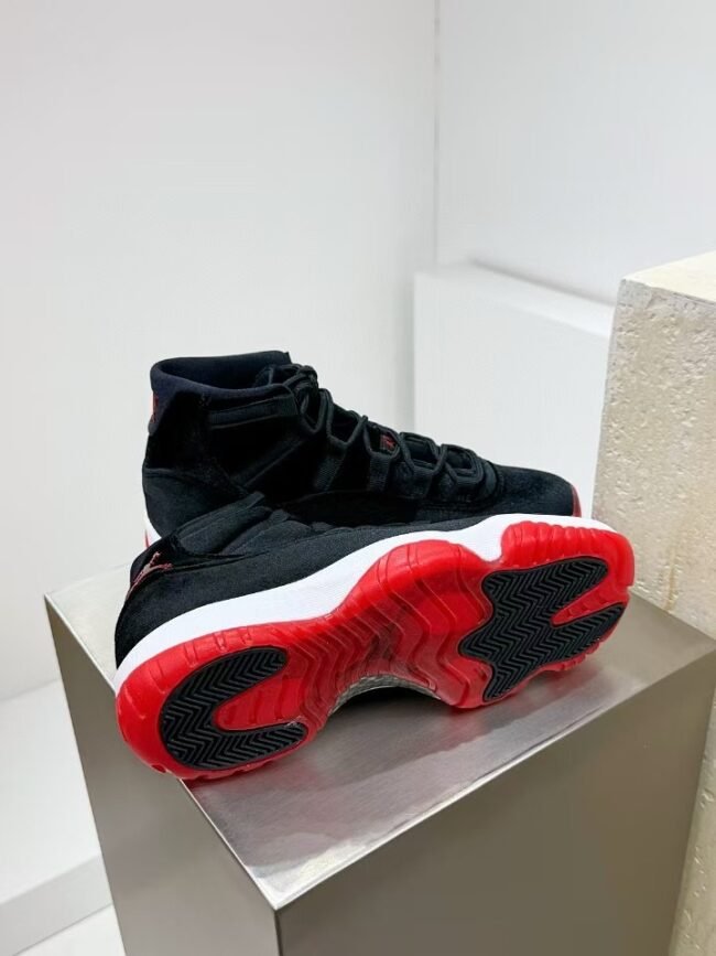 Air Jordan 11 Bred Velvet – Image 11