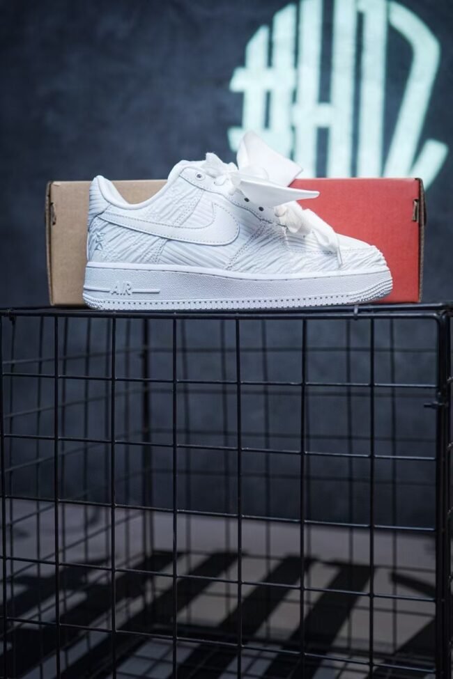 Nike Air Force 1 Low WMNS "WHITE BOW – Image 7