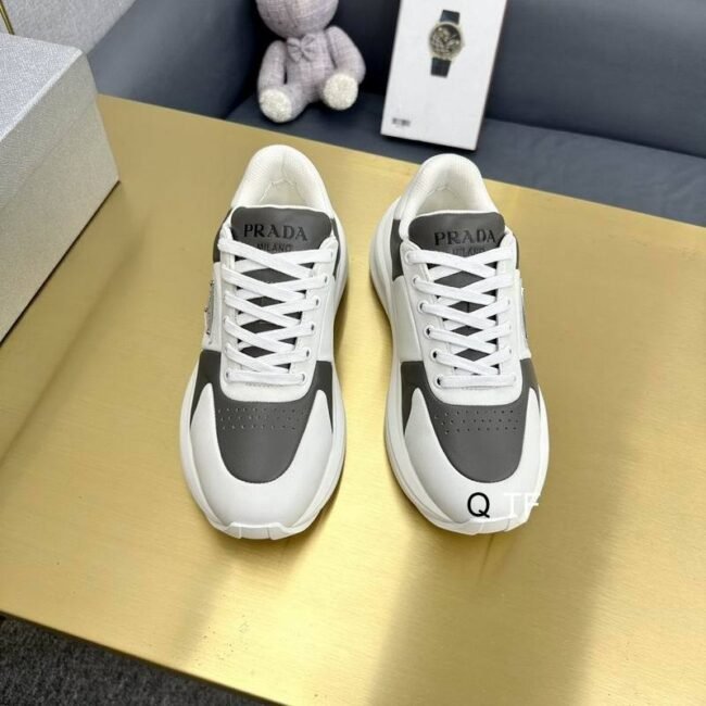 Prada Downtown Sneakers Noir – Pièce Authentique Garantie – Image 2