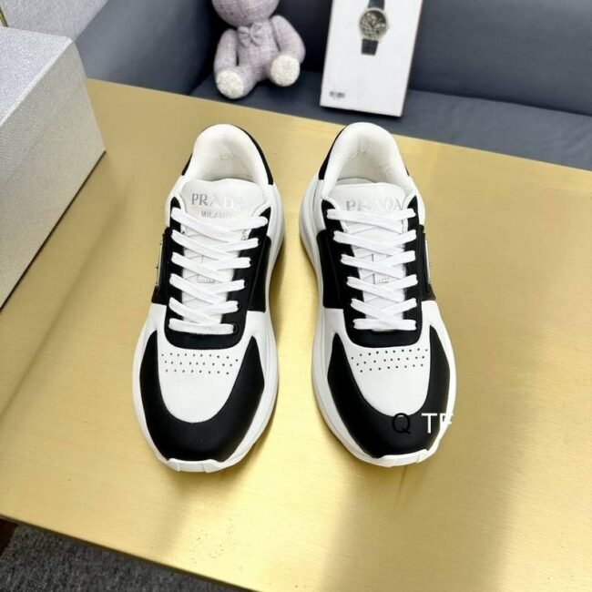 Prada Downtown Sneakers Noir – Pièce Authentique Garantie – Image 5