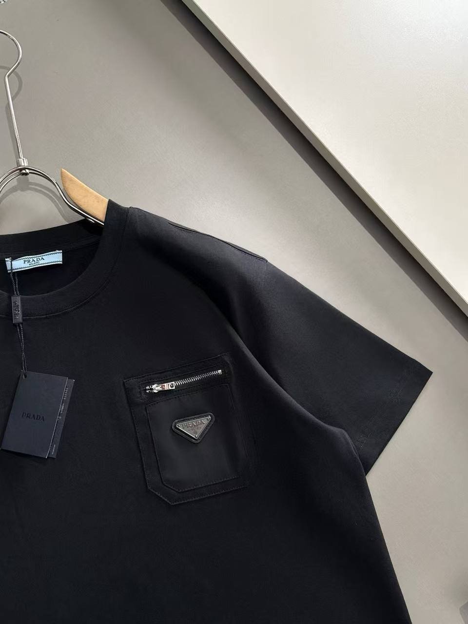 T-Shirt Prada Noir