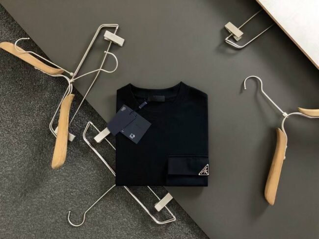 T-Shirt Prada Noir