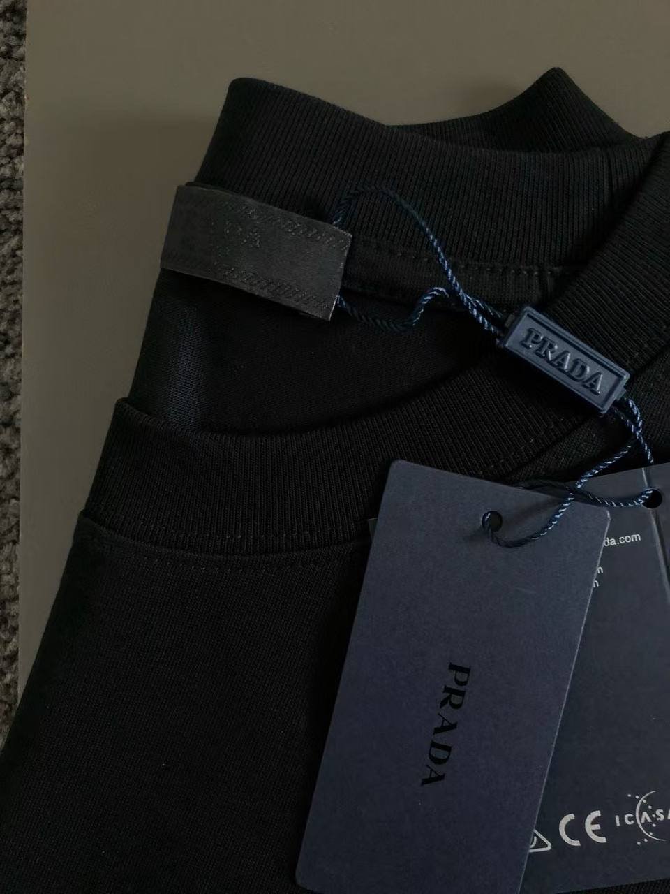 T-Shirt Prada Noir