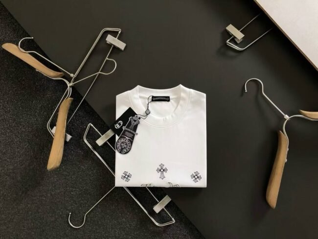 T-shirt Chrome Hearts