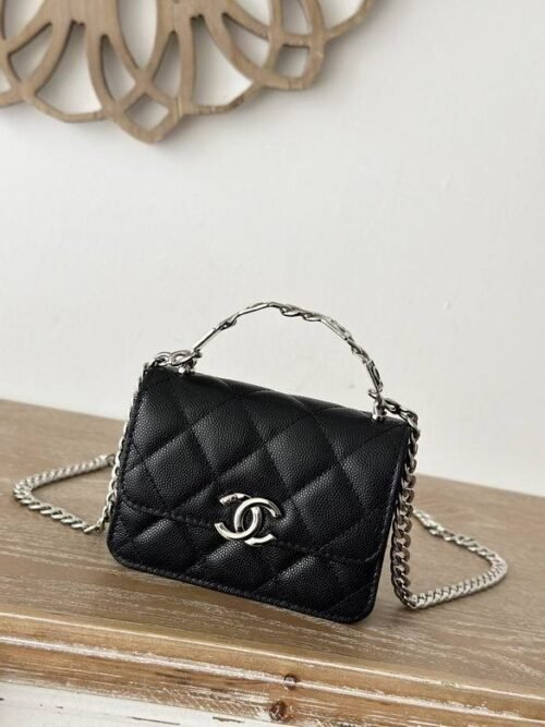 Chanel Mini Flap Bag en Cuir Caviar