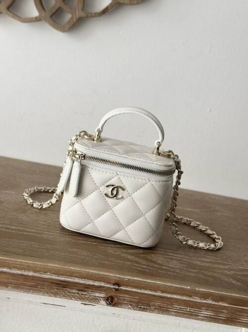 Chanel Vanity Case Caviar Noir avec Chaîne