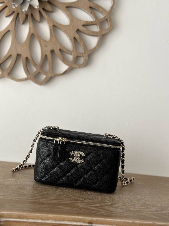 Chanel Vanity Case Caviar Noir avec Chaîne