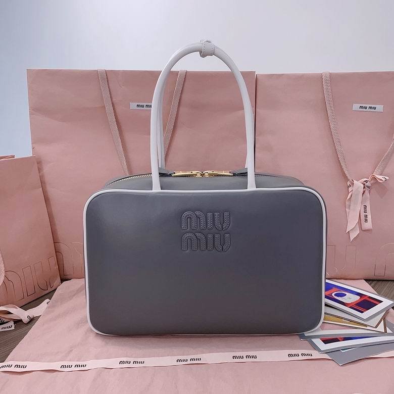Sac Miu Miu Boxy Beige en Velours Côtelé