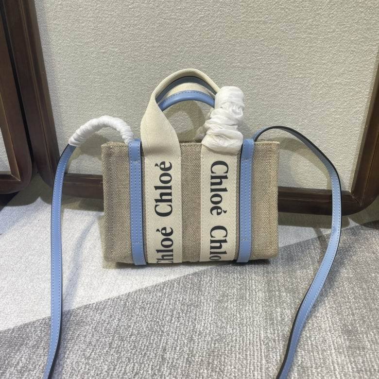  Chloé Woody Small Tote Bag