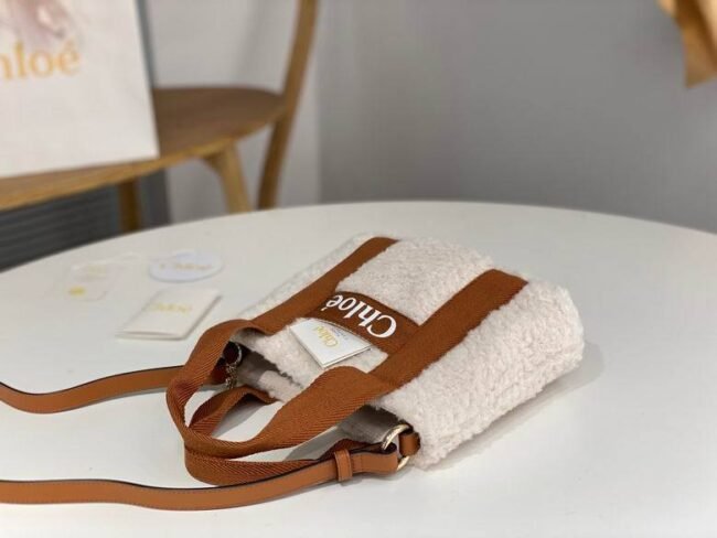 Chloé Woody Tote Mini Shearling 